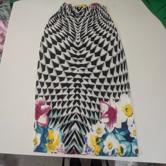 Catch My I Size Small Colorful Maxi Dress - Picture 7 of 16